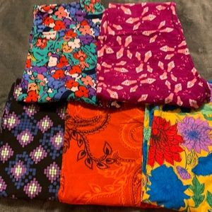 BUNDLE- Lularoe 5 pairs TC Leggings